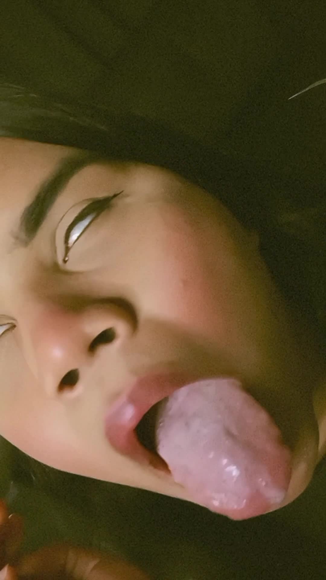Imagine I'm on my knees and you look at me and I'm like this, covering your friend with saliva