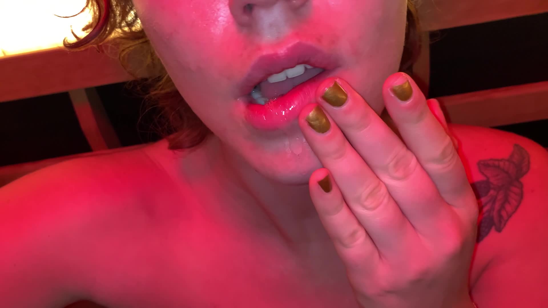 Let me spit on a thick dick tonight!