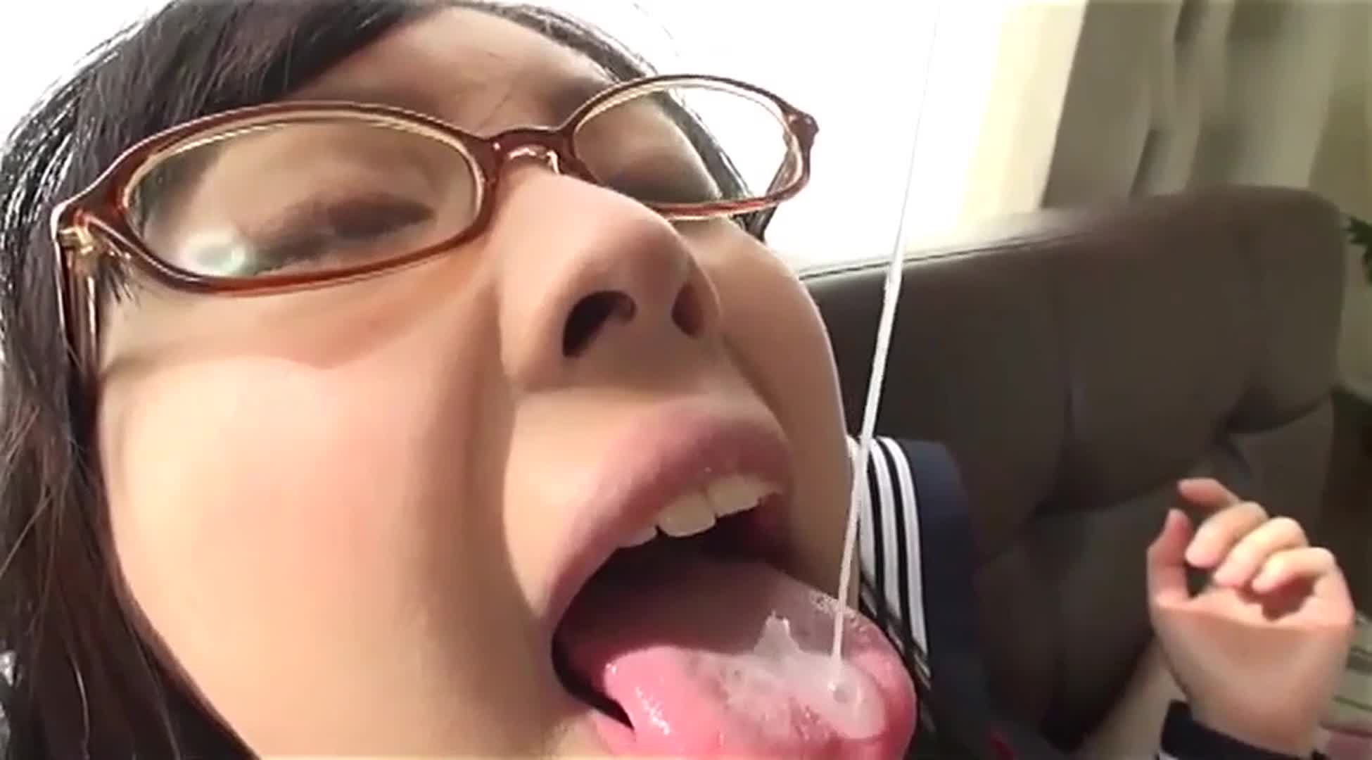 Swallow his spit - 568