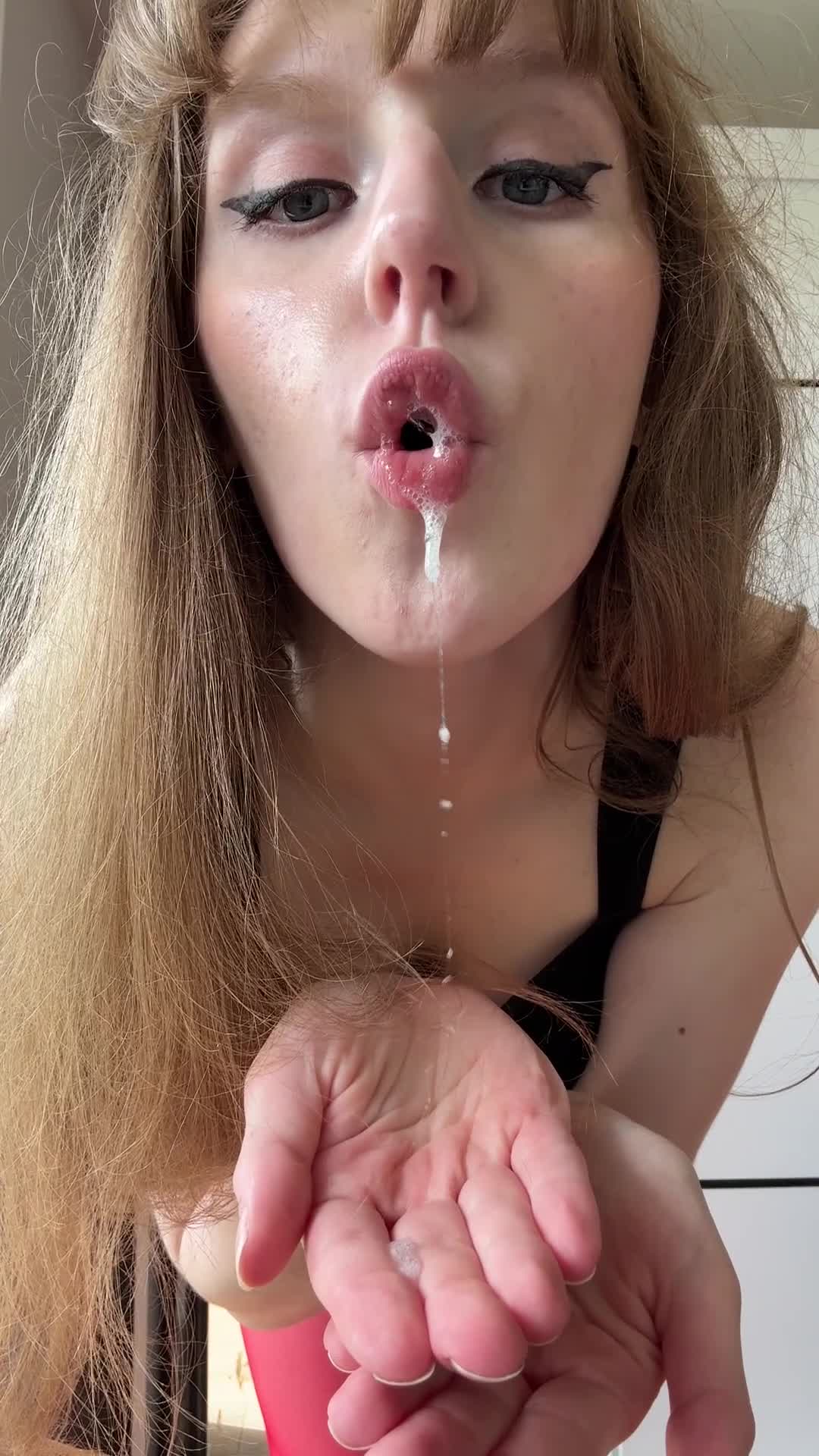 My drool will run down your face... Hope you don't mind 😏