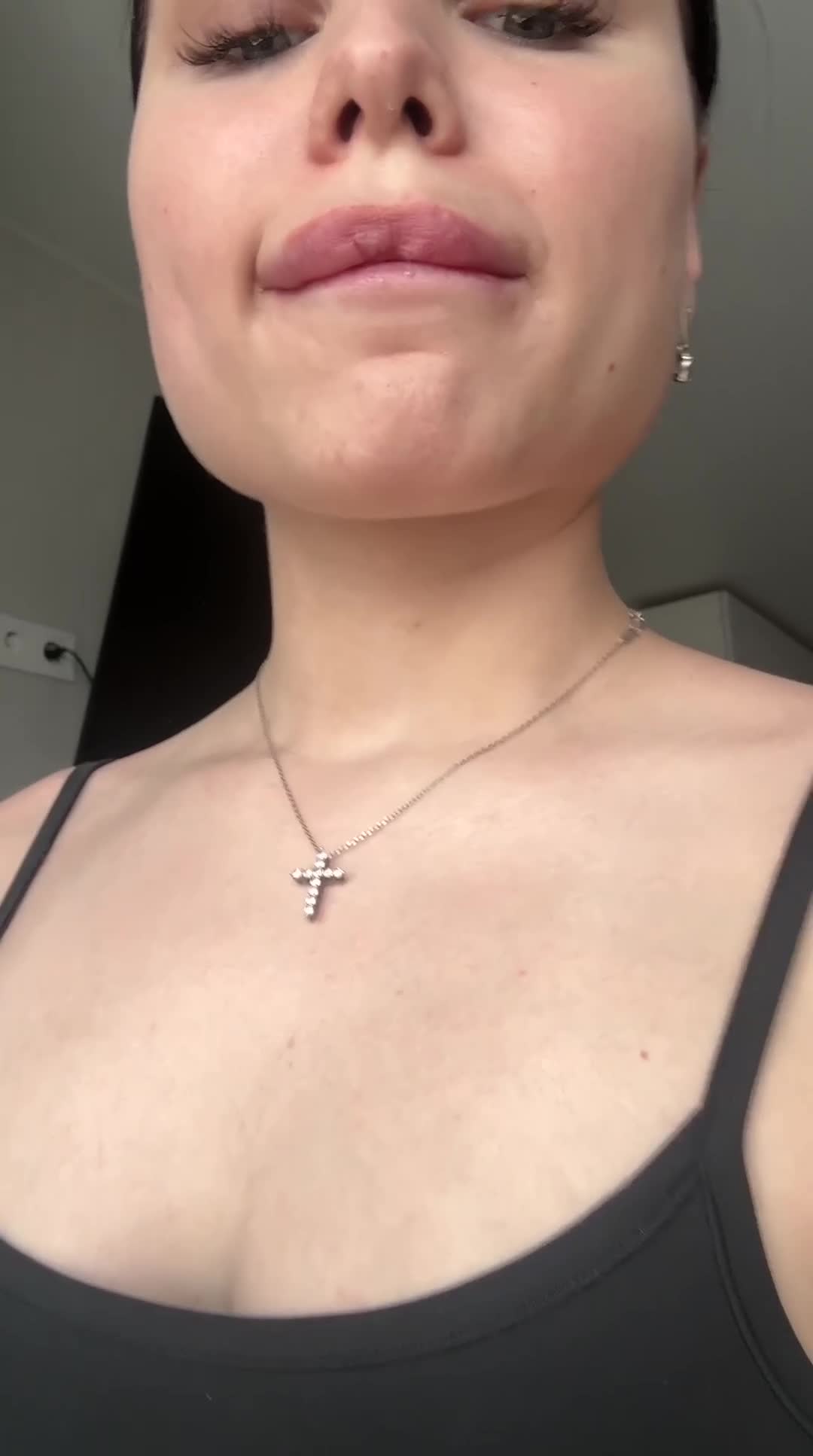 Be a good boy, open your mouth