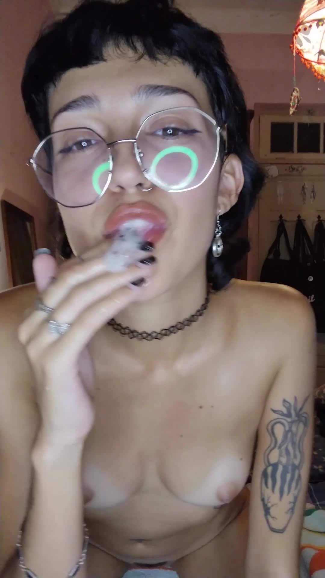 Do you wanna play with me?