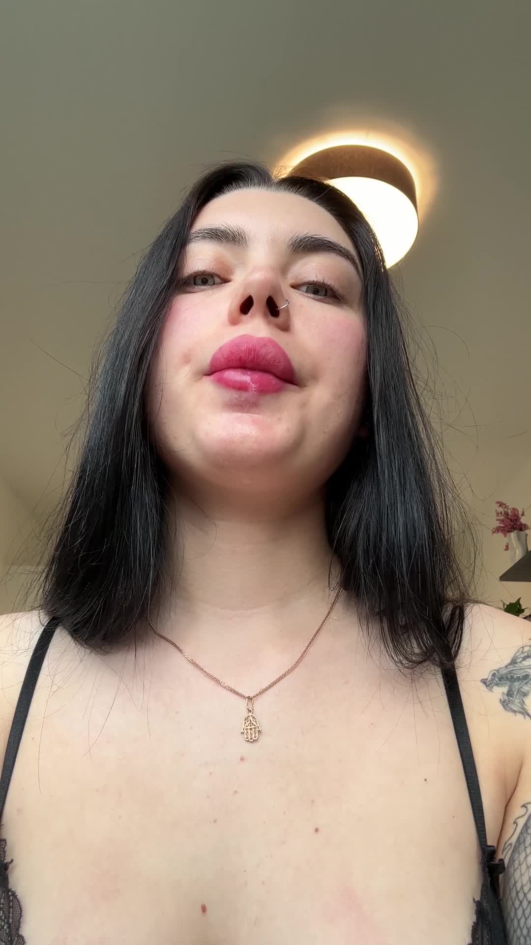 This drooling mouth needs a dick